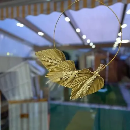 Casa de Férias Ganzes Haus Mit Einer Terrasse, Garten Und Klimaanlage *