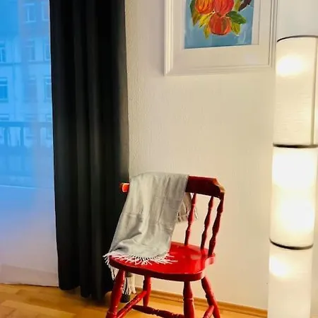 Ganzes Haus Mit Einer Terrasse, Garten Und Klimaanlage Coblença