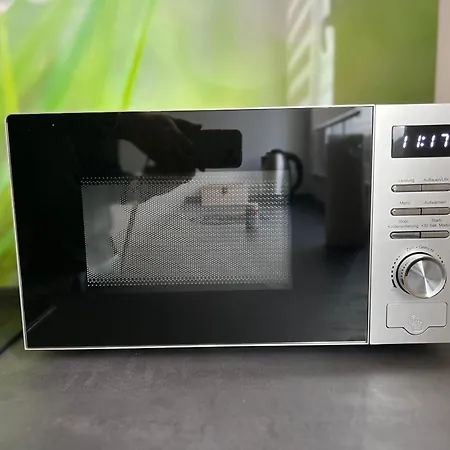 Ganzes Haus Mit Einer Terrasse, Garten Und Klimaanlage