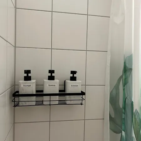 بيت للعطل Ganzes Haus Mit Einer Terrasse, Garten Und Klimaanlage *