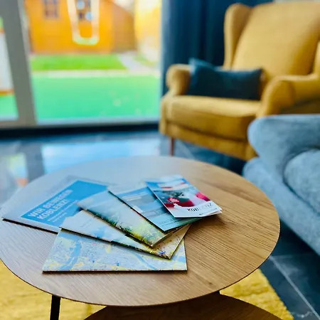 Ganzes Haus Mit Einer Terrasse, Garten Und Klimaanlage بيت للعطل كوبلنس