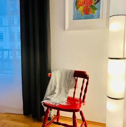 Ganzes Haus Mit Einer Terrasse, Garten Und Klimaanlage Koblenz