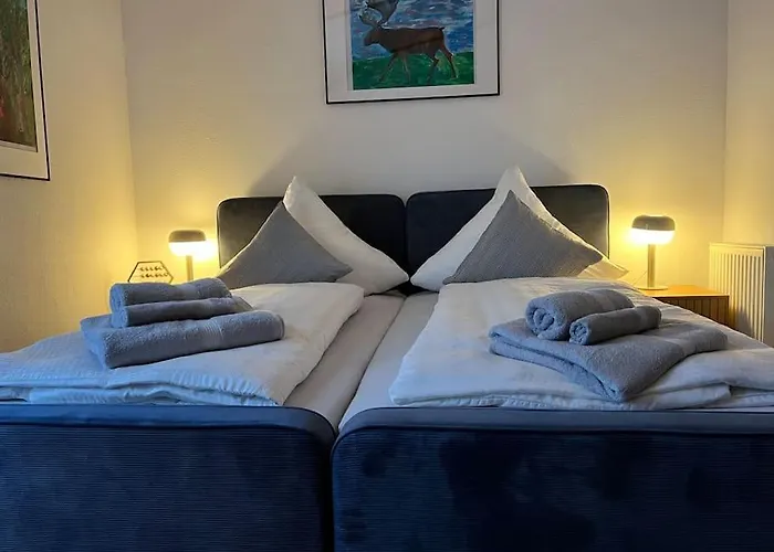 Ganzes Haus Mit Einer Terrasse, Garten Und Klimaanlage Nyaraló Koblenz