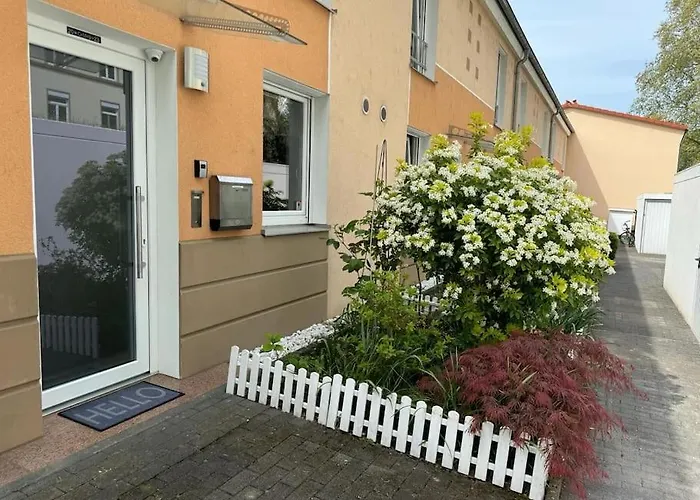 Ganzes Haus Mit Einer Terrasse, Garten Und Klimaanlage * Koblenz (Rhineland-Palatinate)
