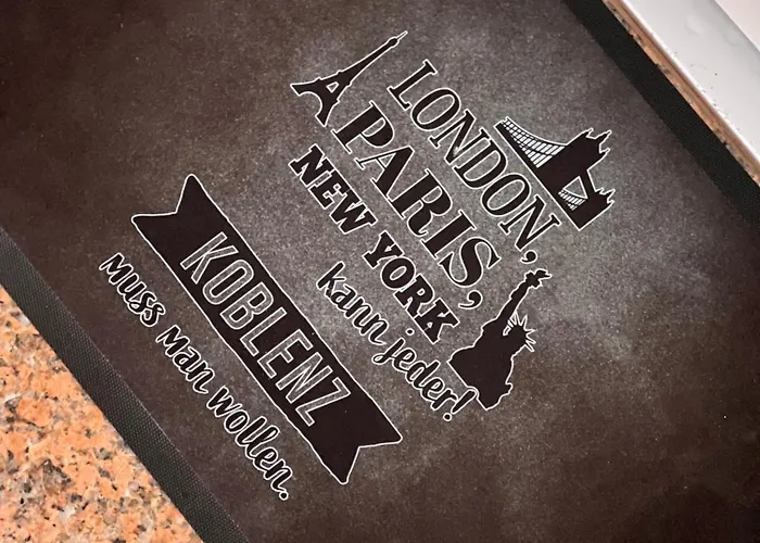 Ganzes Haus Mit Einer Terrasse, Garten Und Klimaanlage *